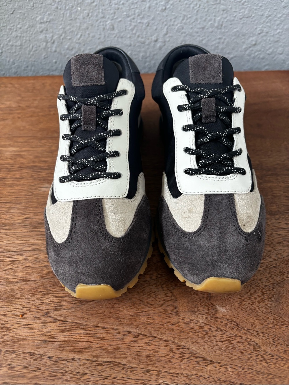 Tory Burch Leigh Trainer Sneakers - Picture 11 of 15